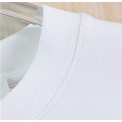 Женская базовая футболка  КО*С