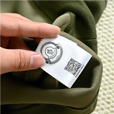 Мужской свитшот на замке  Moncle*r