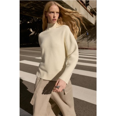 PLAIN KNIT HIGH NECK JUMPER