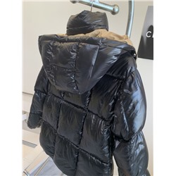 Женский пуховик с контрастным подкладом Moncle*r Paran*a