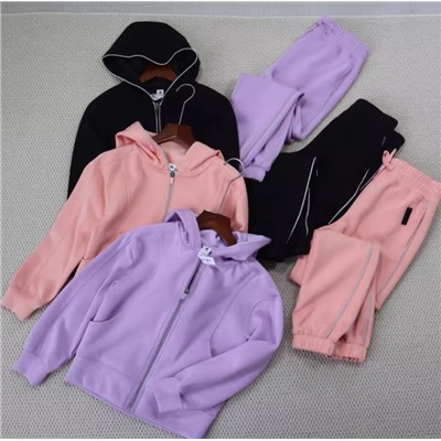 Костюм для девочек 7-14 лет. Можно приобрести по отдельности.