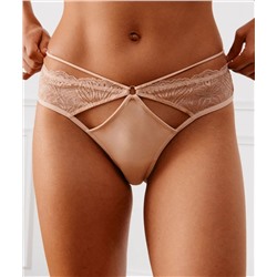 Braguita brasileña de encaje