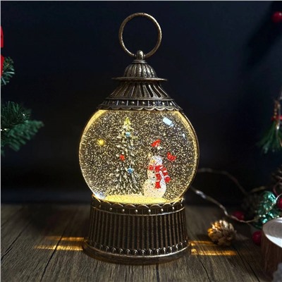 Светильник в виде необычного снежного шара