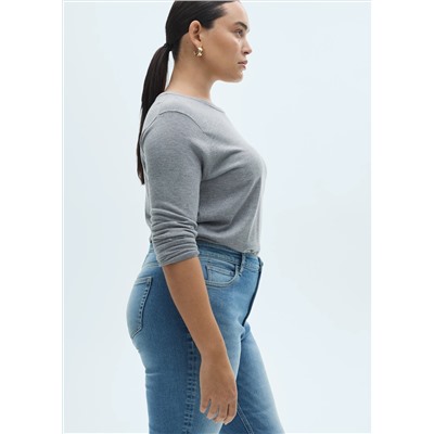 Jeans skinny tiro medio