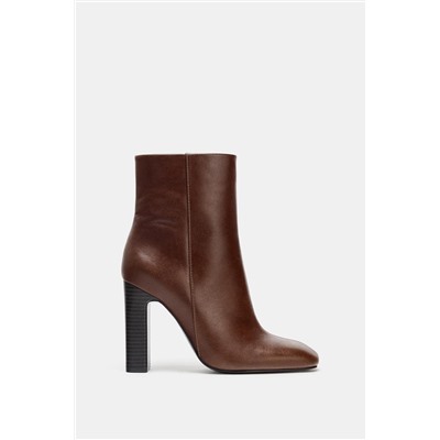 BOTÍN PIEL TACÓN ANCHO