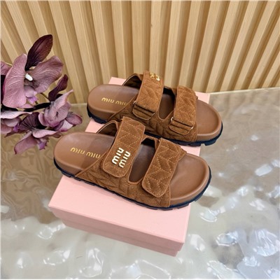 Женские замшевые шлепки  МИ* МИ*У