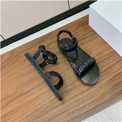 Женские босоножки на плоской подошве   ЗЕ РО*У