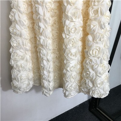 Женская длинная юбка с объемными розами