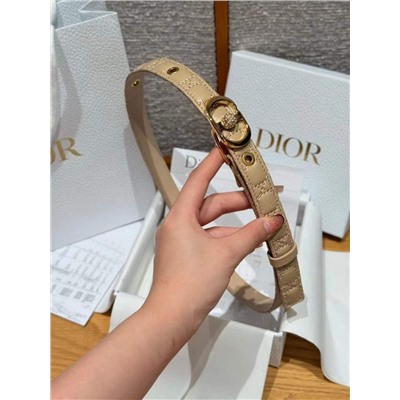 Женский кожаный ремень со стразами   DIO*R  Montaign*e Juli*e