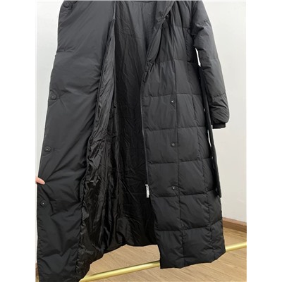 Женская теплая куртка-пуховик с капюшоном  Iv*o Nikkol*o