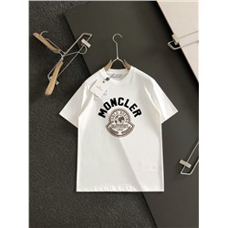 Распродажа мужская футболка