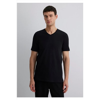 Mavi Siyah Basic V Yaka Tişört Slim Fit / Dar Kesim 065586-900