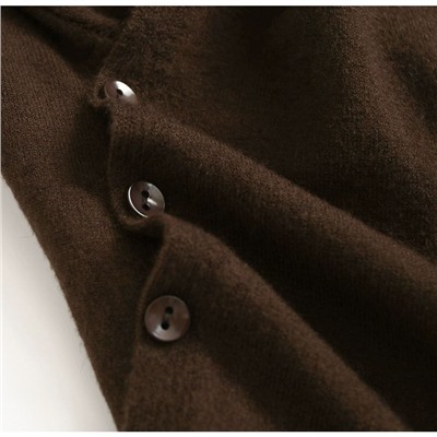 Трикотажный костюм с юбкой