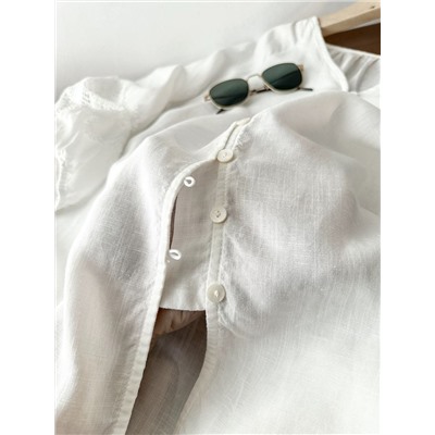 Женская лёгкая блузка с объемными рукавами с кружевной вставкой