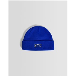 Short varsity beanie