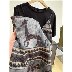 Женское платье с эффектом многослойности