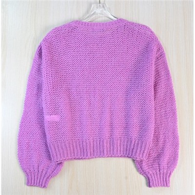 Мягкий и уютный вязаный свитер из ангольской шерстяной смеси