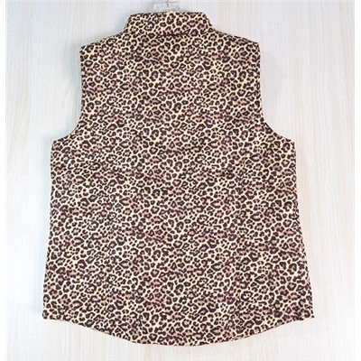 Женский лёгкий тёплый жилет на молнии