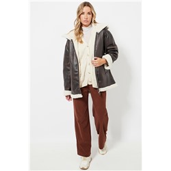 Chaqueta con capucha - Marrón oscuro