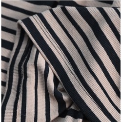 Классическое свободное трикотажное платье