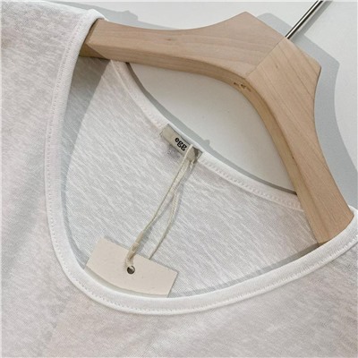 Нежная женская футболка Eg*g  12 цветов