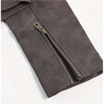 Короткая кожаная куртка-жакет