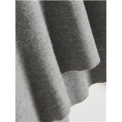 Свитер с капюшоном