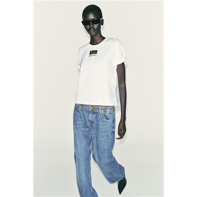 SHORT SLEEVE T-SHIRT WITH LABEL