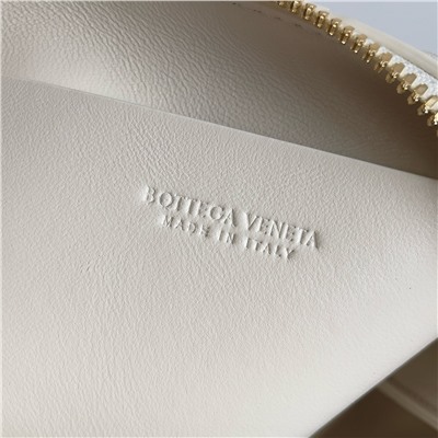 Сумка bot  импортная ит кожа ,ручная работа качество 1:1