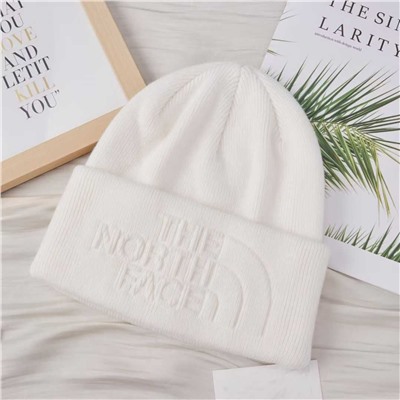 Теплая шапка унисекс   The Nort*h Fac*e