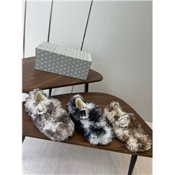 Очень необычная модель, но сейчас такие супер модные 🔝  БИРКЕНШТО*К