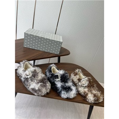 Очень необычная модель, но сейчас такие супер модные 🔝  БИРКЕНШТО*К