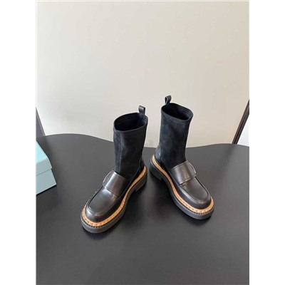 Женские ботинки на толстой подошве с эластичным верхом   ПРАД*А