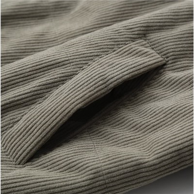 Женская короткая вельветовая куртка