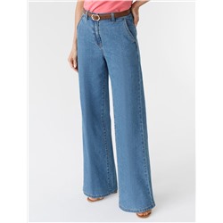 Прямые джинсы из эластичного денима средней плотности