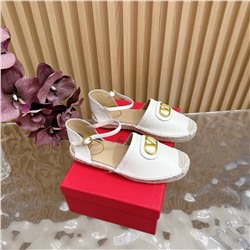 Женские босоножки Valentin*o Garavan*i