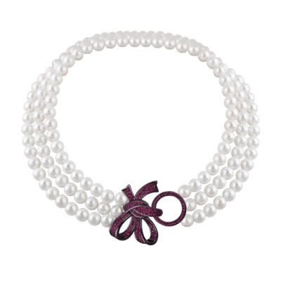 Колье (Майорка белая 8мм, фианит фуксия; покрытие черный родий) 42см, Есть комплект