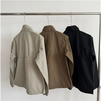 Мужская тонкая куртка