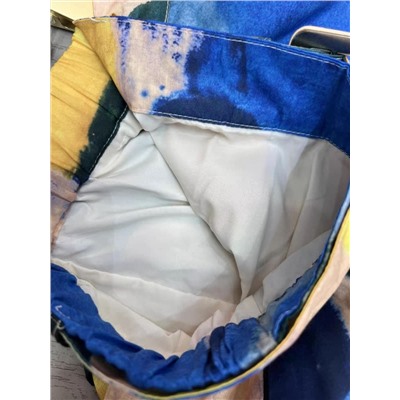 Женский комплект из льняной рубашки и яркой юбки