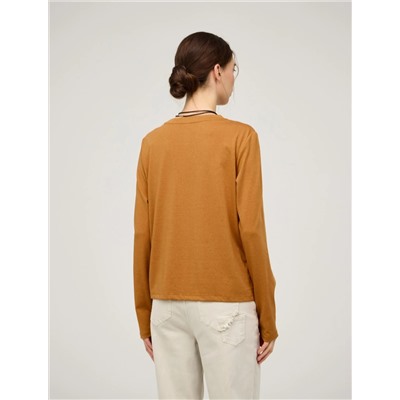 Янтарный джемпер с асимметричным низом