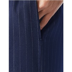 Брюки свободного кроя из костюмной ткани