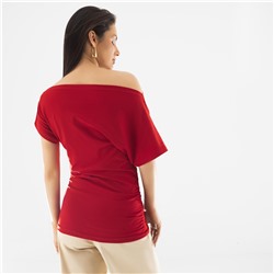 Футболка асимметричного кроя, Аромат свободы