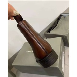 Женские ботиночки Officine Creativ*e итальянского бренда  Мой любимый бренд,искала его в Китае и нашла!!!Удобнейшая колодка,особенно для тех кто не любит твердую обувь,очень подходит для узких ног.