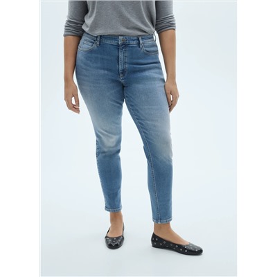 Jeans skinny tiro medio