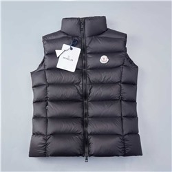 Универсальный жилет-пуховик  MONCLE*R