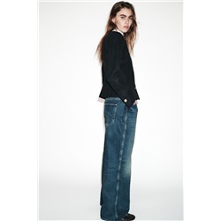 FITTED ROUND NECK BLAZER