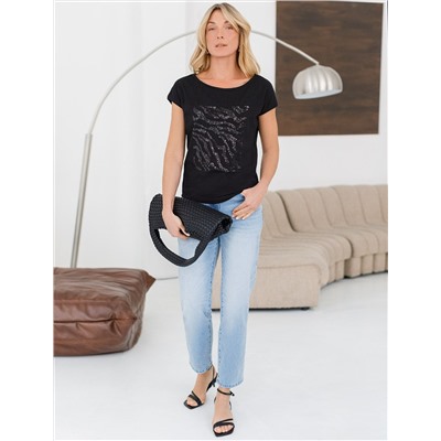 Нарядная футболка с принтом пайетками