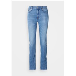 Calvin Klein Jeans SLIM TAPER - Vaqueros tapered