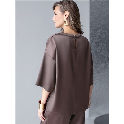 Блузка свободная из струящегося плотного сатина