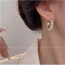 Серьги с жемчугом в стиле барокко